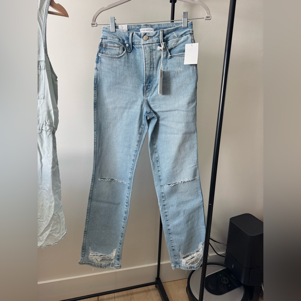 Good American Good Straight Distressed Jeans Light Wash Size 0 NWT